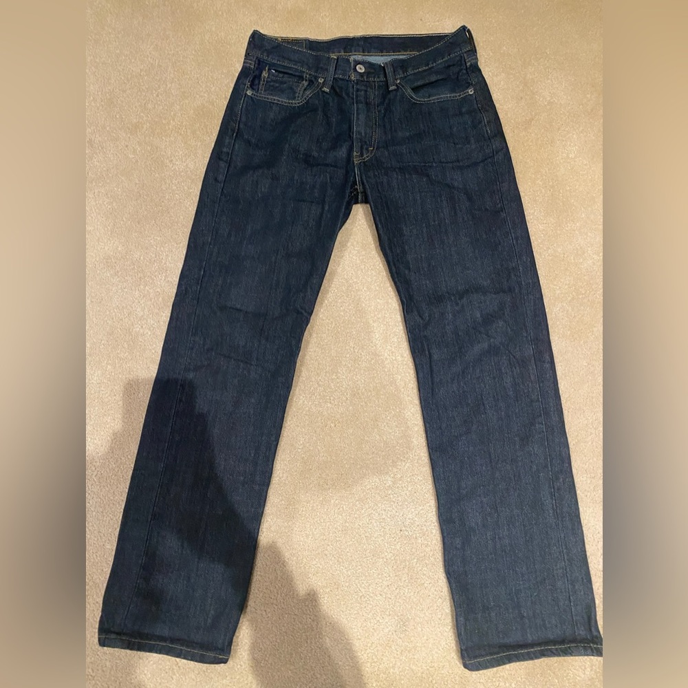 Size 32, Levi’s 514 Straight Leg Jeans